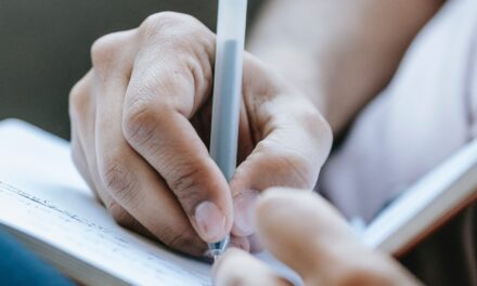 A crise chegou… E agora? Vamos falar um pouco sobre a importância da educação financeira.